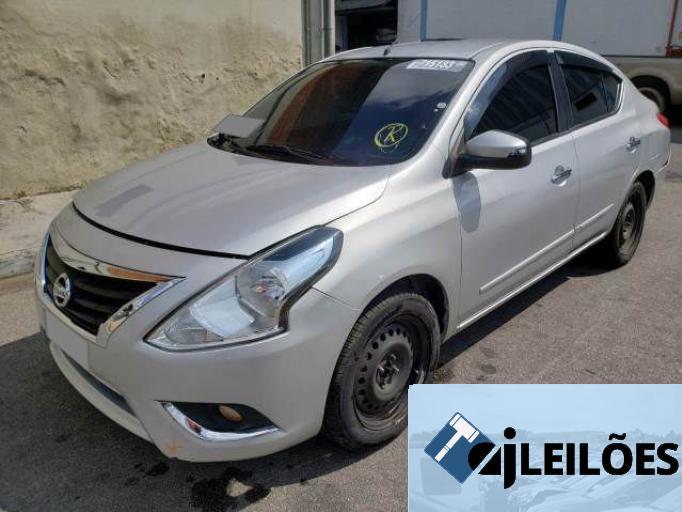 NISSAN VERSA 16/17